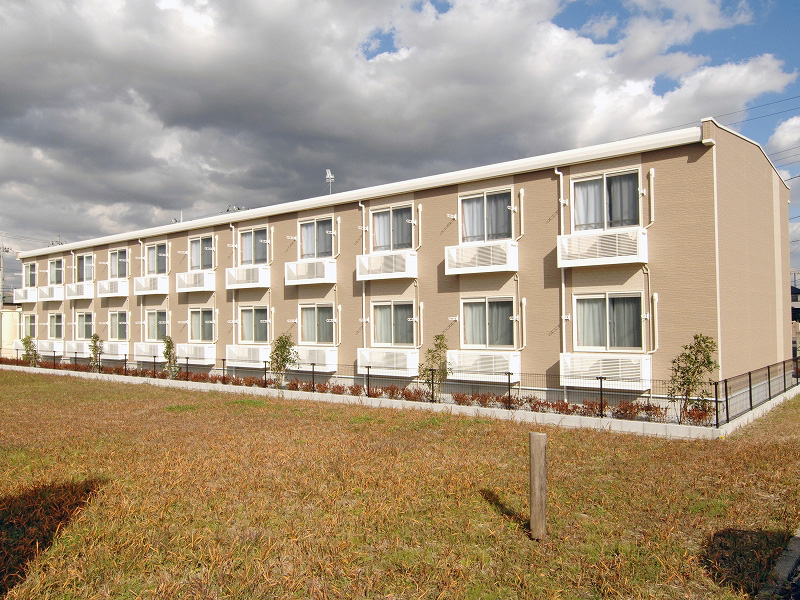 レオパレスラ　ボエームの外観画像