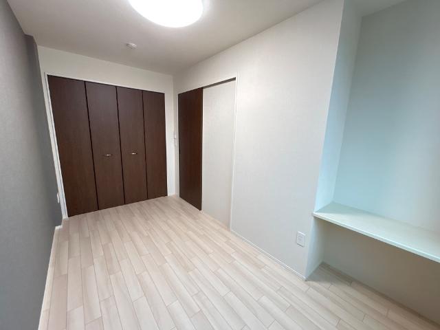 ブルヴァール205号室 洋室