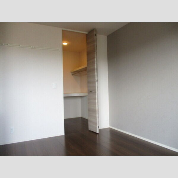 アイチ8　B棟206号室 同建物別部屋の参考画像