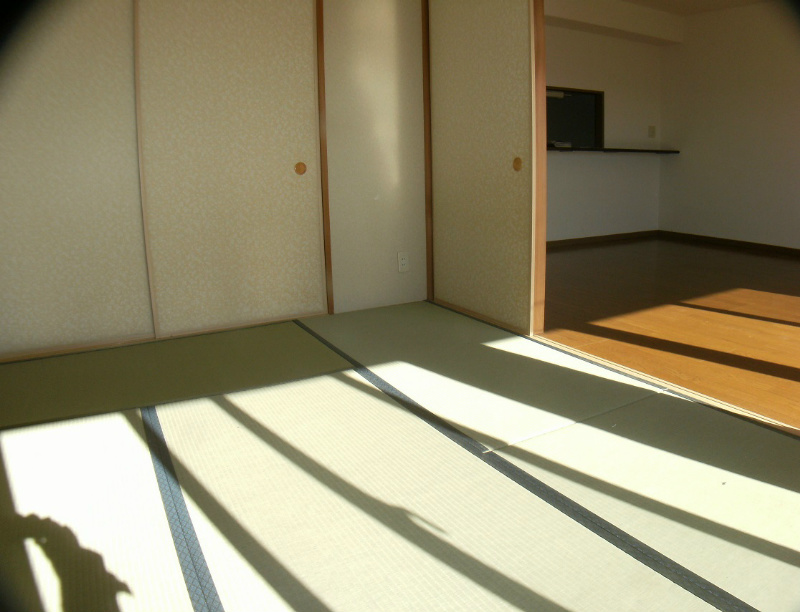 アルデール 内観