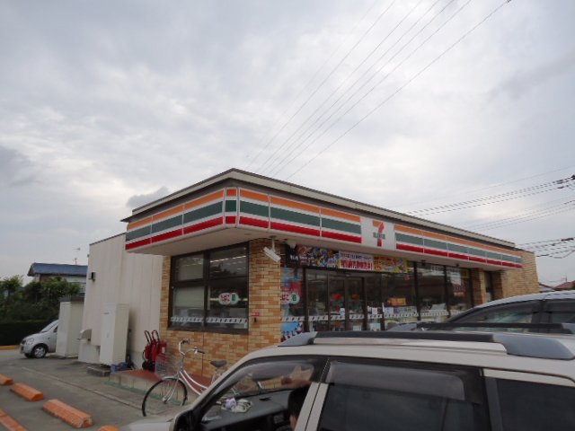 シュターク セブンイレブン千葉若松町店まで811ｍ