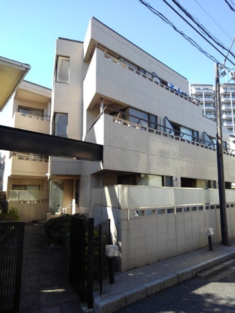 クレール弥生の外観画像