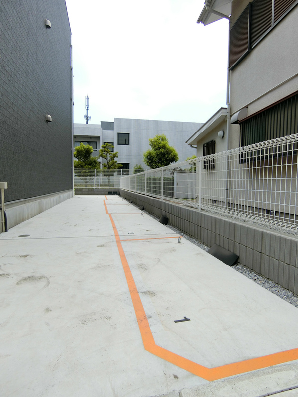 リブリ・スカイ サンフラワー2階 駐車場