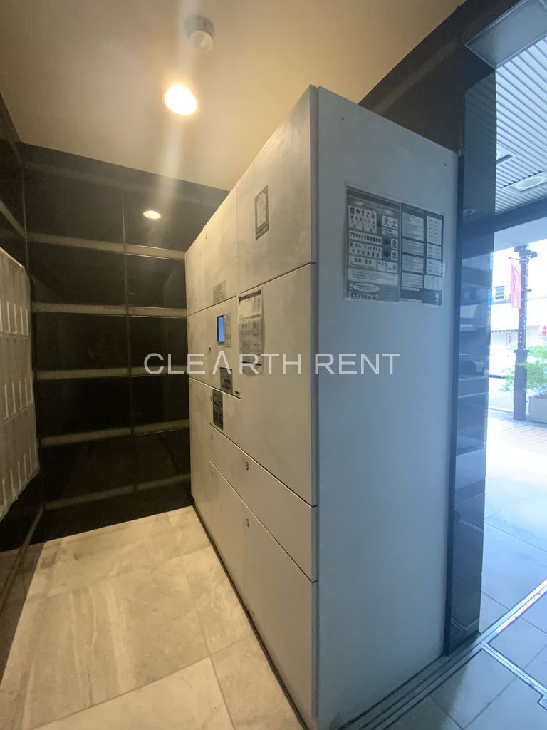 コンシェリアＲ 横濱桜木町6階 便利な宅配ボックス設置