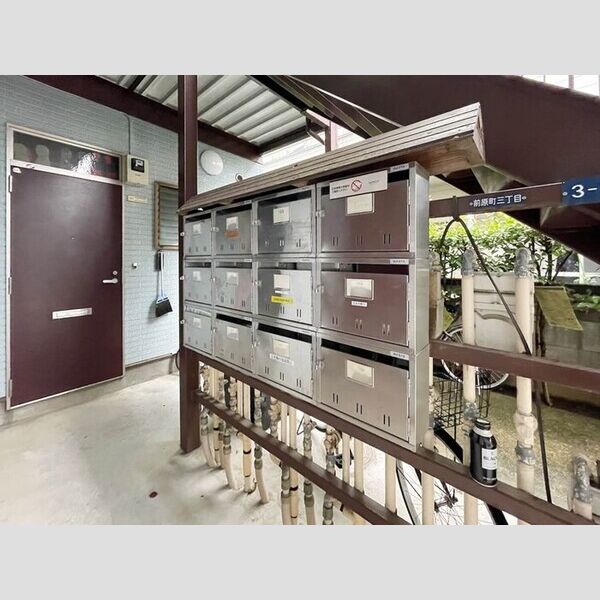 パークヴィラ101号室 郵便ポスト