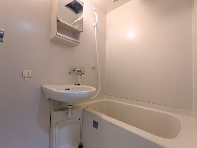 ワイケービー桜台 お風呂