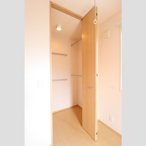 ボンヌール　マキ203号室 クローゼット