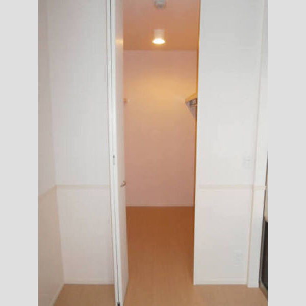 パル エリオット 洋室にはウォークインクローゼットが