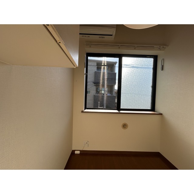 アーバンプレイス沼袋Ｂ棟202号室 リビング