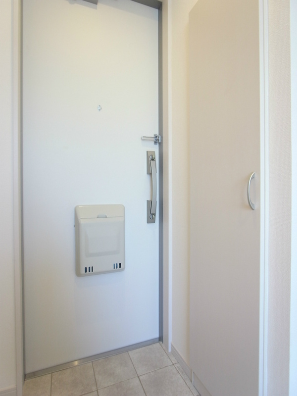 カーサワカマツ1階 玄関