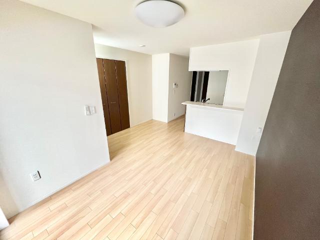 コンフォートヴィラ103号室 リビング