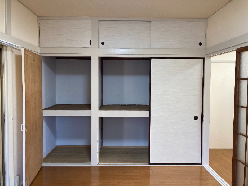 ハイツ月山 収納