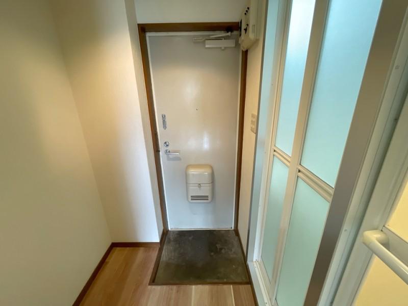 レジデンスＡ2階 部屋その他