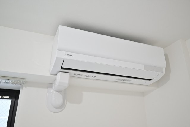 Ｔｈｅ　Ｒｅｓｉｄｅｎｃｅ　Ｎｉｈｏｎｂａｓｈｉ3階 エアコン（洋室）