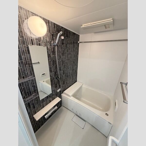 アンスリウム湘南台303号室 浴室