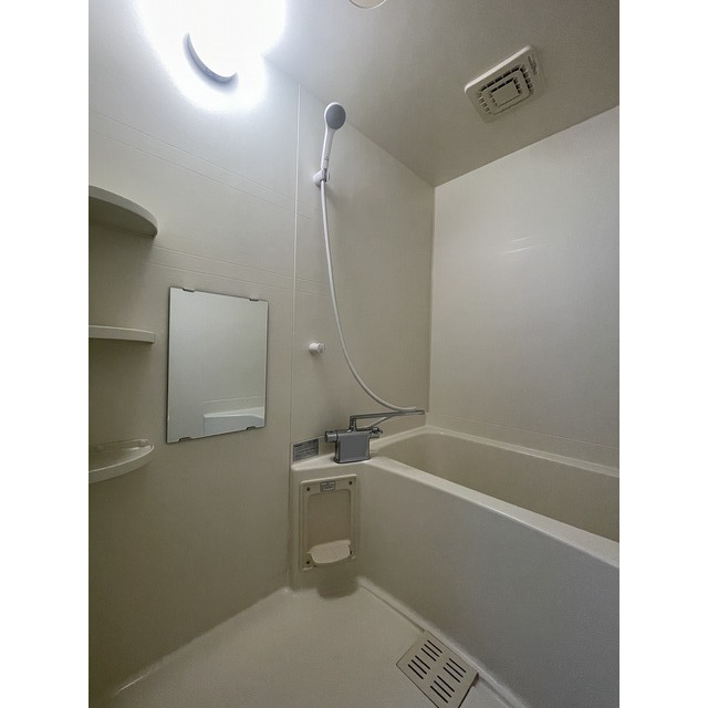 ジュネス広貴203号室 お風呂