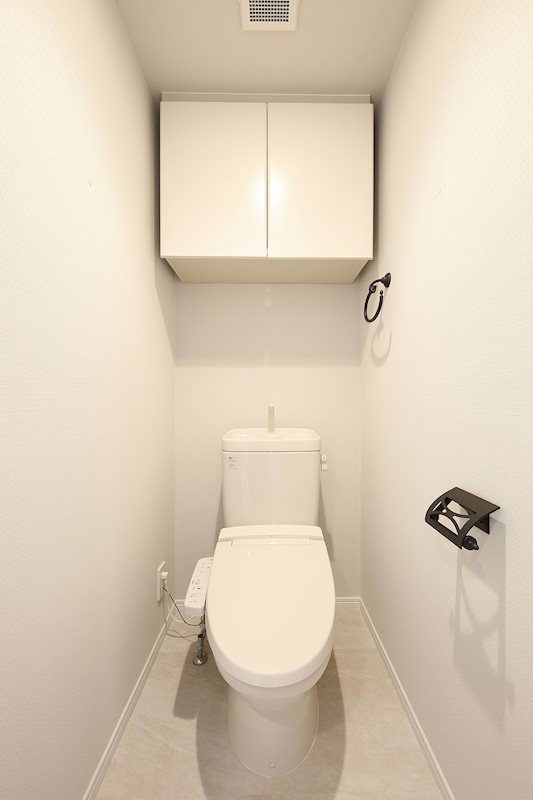 レジディア新川7階 トイレ