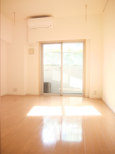 プラウドフラット代々木上原105号室 同建物別部屋の参考画像