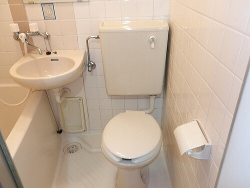 ライオンズマンション川口第１０ トイレ　２０２５年４月撮影