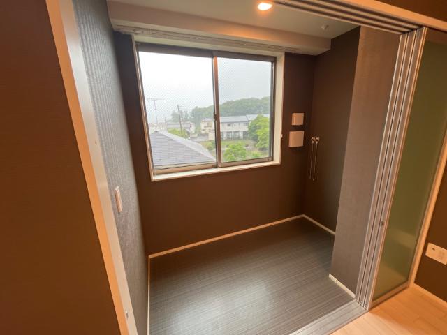 ＧＲＡＣＥ浦和205号室 インナーテラス