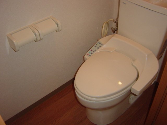 ペティハウス壱番館 シャワー付トイレ