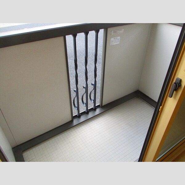 ラグーナ フォンテーヌ107号室 バルコニー