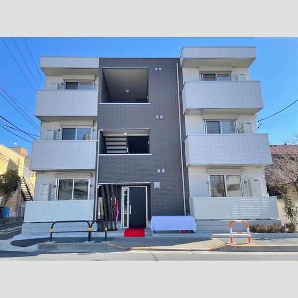 メゾンサニーサイド201号室 外観