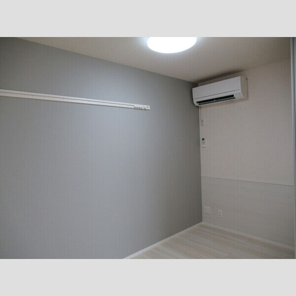 ソル ド レーヴ アッシュ302号室 洋室