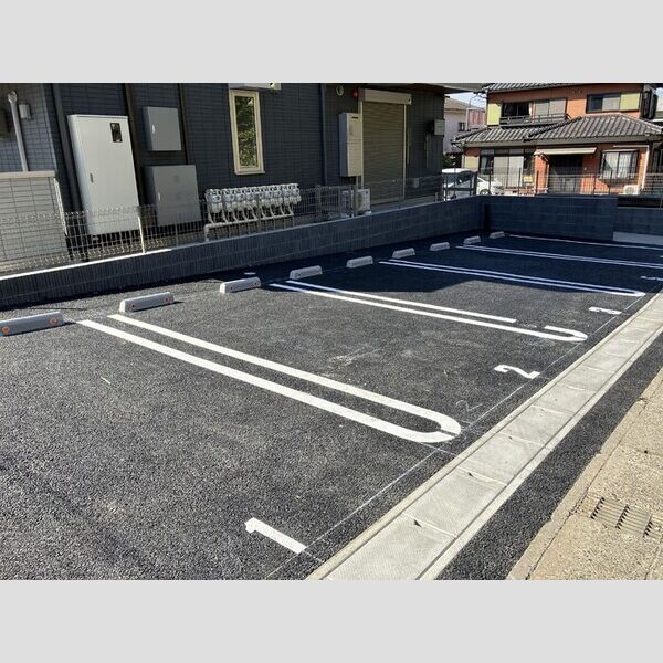 プライムヒル 駐車場