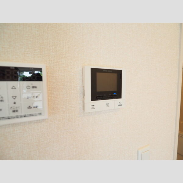 COLINA DO SOL(コリーナ ド ソル)102号室 TVモニターインターフォン