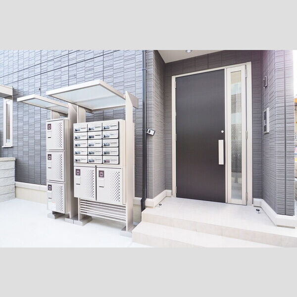 プランドールN Ⅰ エントランス(オートロック・集合ポスト・宅配ボックス)