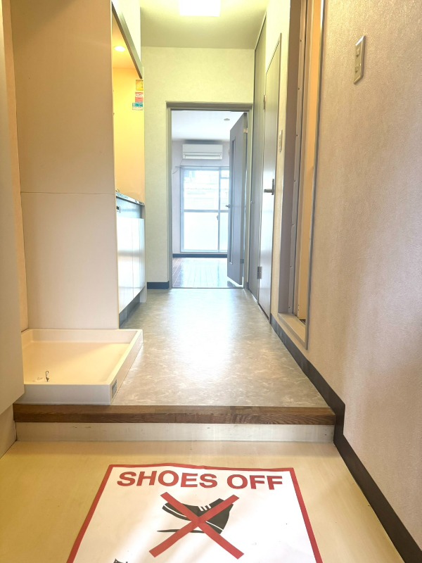 スぺランザ1階 玄関