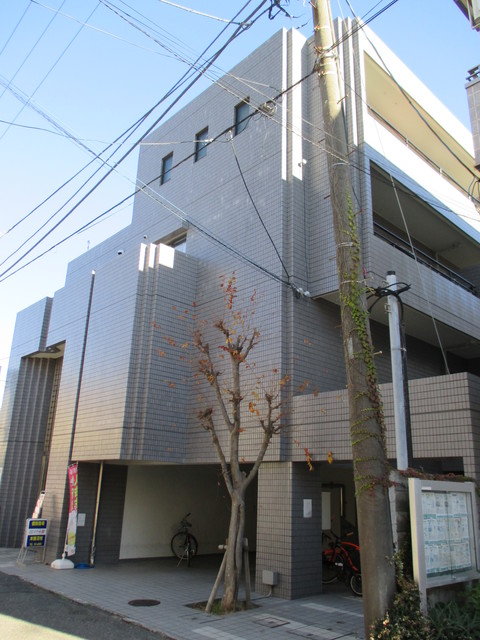 ヴィラージュ本鵠沼0402号室 駅まで徒歩1分の好立地です