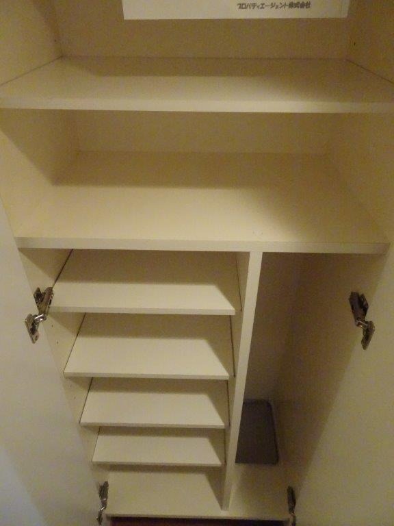 スカイコート日本橋人形町第５ 収納