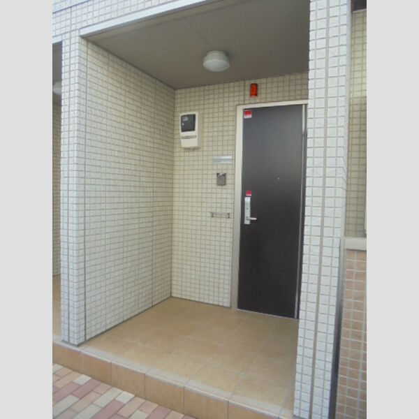 グラシア202号室 玄関