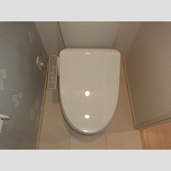 Forest 温水洗浄暖房便座