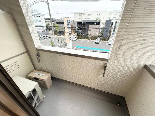 グラン　ジャルダン302号室 ベランダ