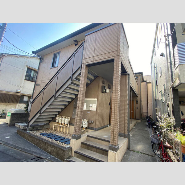 フローラ・フジタの外観画像