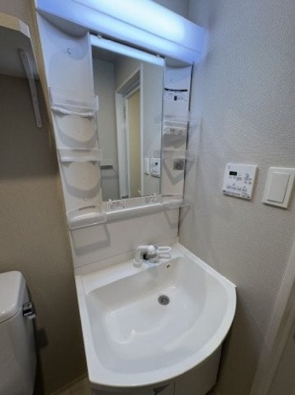 ジェノヴィア金町 洗面