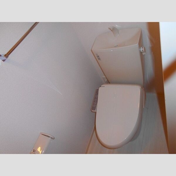 クレシア 温水洗浄暖房便座