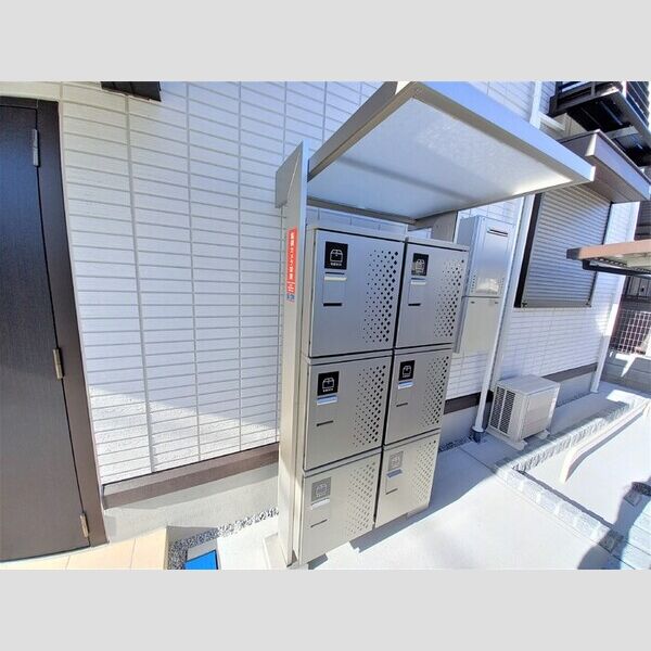 リヴィエール　I202号室 宅配ボックス