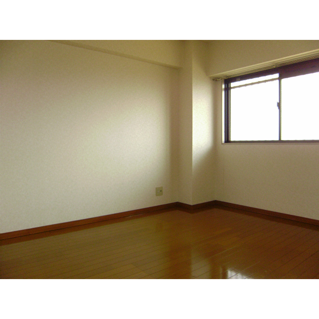 ＵＮＯ　ＰＡＬＡＣＥ 内観