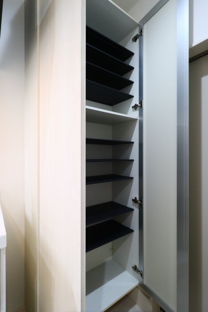 美山HOUSE1階 靴入