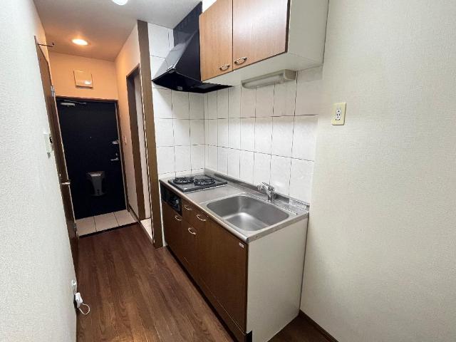 Ｂｒｉｌｌａｒ（ブリジャール）105号室 キッチン