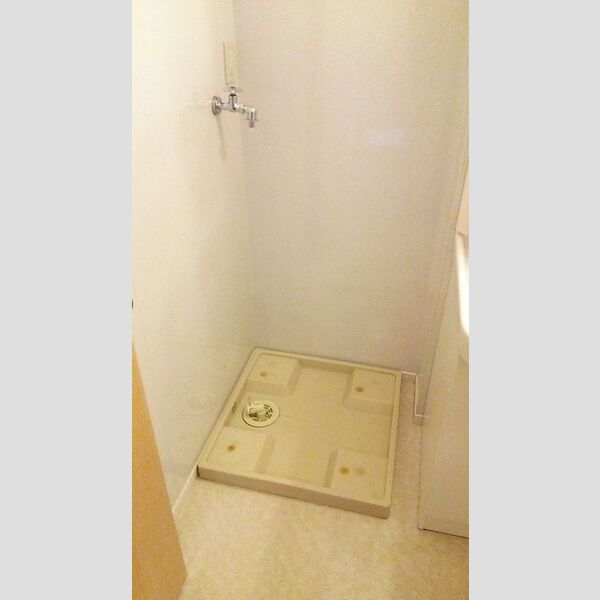 ハイツ・プリマベーラ103号室 室内洗濯機置き場