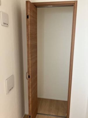 マティコートつつじヶ丘201号室 収納