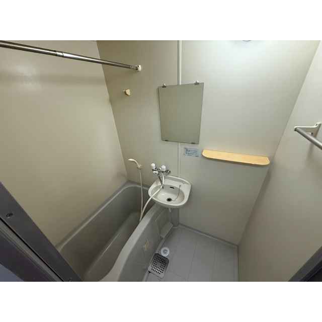 メゾン・ド・ディマンシェ305号室 お風呂