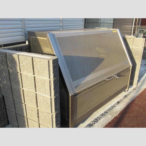 ウィン　ヴェール21303号室 ゴミストッカー