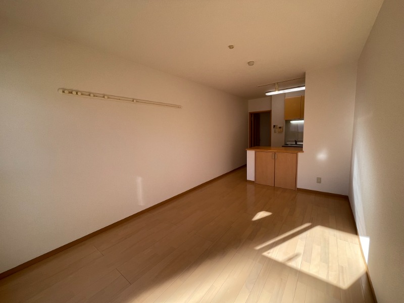 ユーロステージ2階 別号室のため参考資料