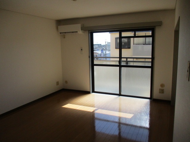 センターパーク新柏A棟(E-207A)2階 リビング